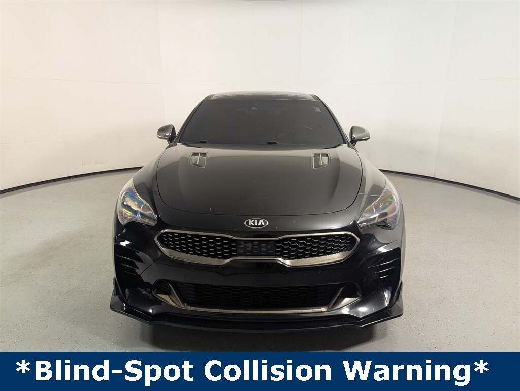 2020 Kia Stinger GT2 photo 2