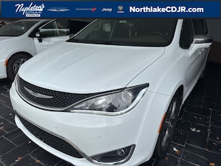 2018 Chrysler Pacifica Limited Minivan/Van