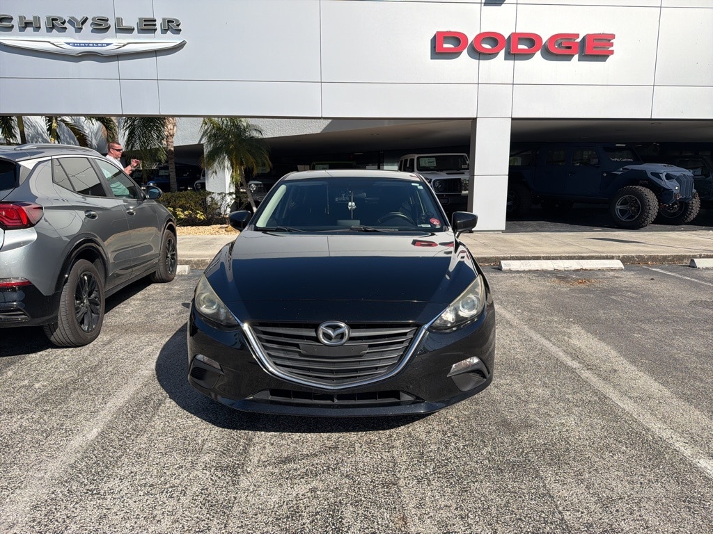 Used 2014 Mazda MAZDA3 i Touring with VIN JM1BM1L79E1206690 for sale in Lake Park, FL