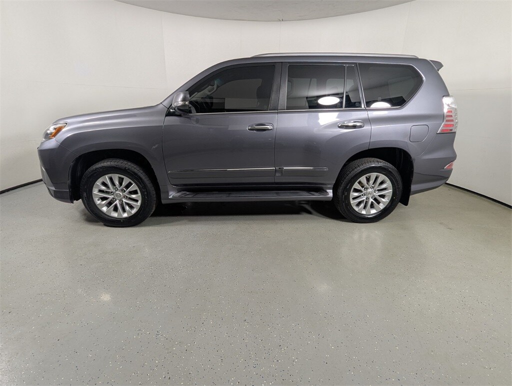 2019 Lexus GX 460 photo 4