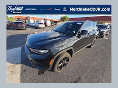 2022 Jeep Grand Cherokee Altitude SUV