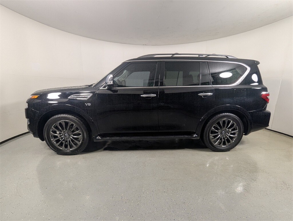 2022 Nissan Armada Platinum photo 3