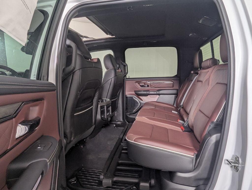 2026 RAM 1500 Limited - Photo 31