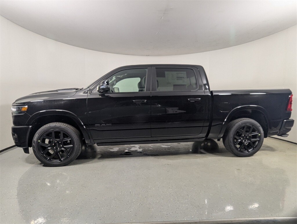 2026 Ram 1500 Laramie photo 4