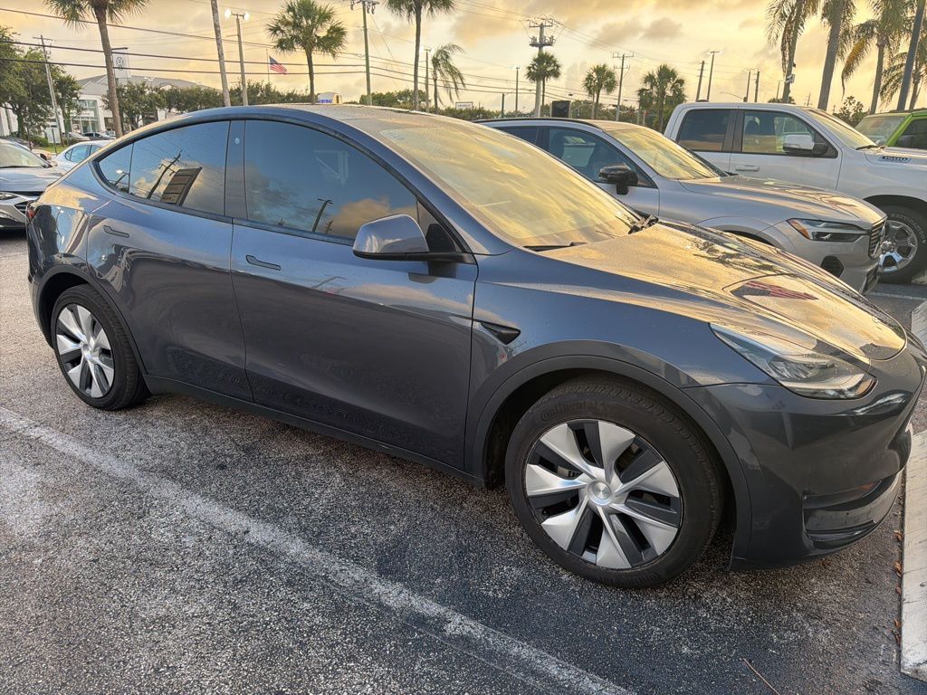 Used 2020 Tesla Model Y Long Range with VIN 5YJYGDEE7LF043931 for sale in Lake Park, FL
