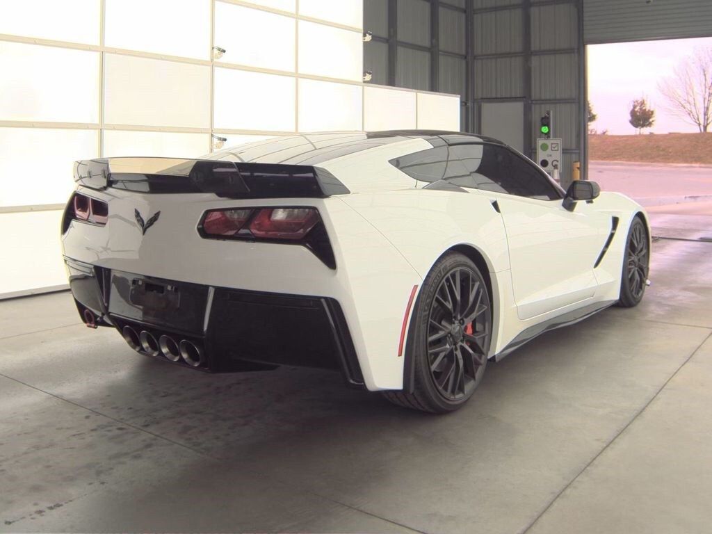 2016 Chevrolet Corvette Stingray Z51 3LT photo 4