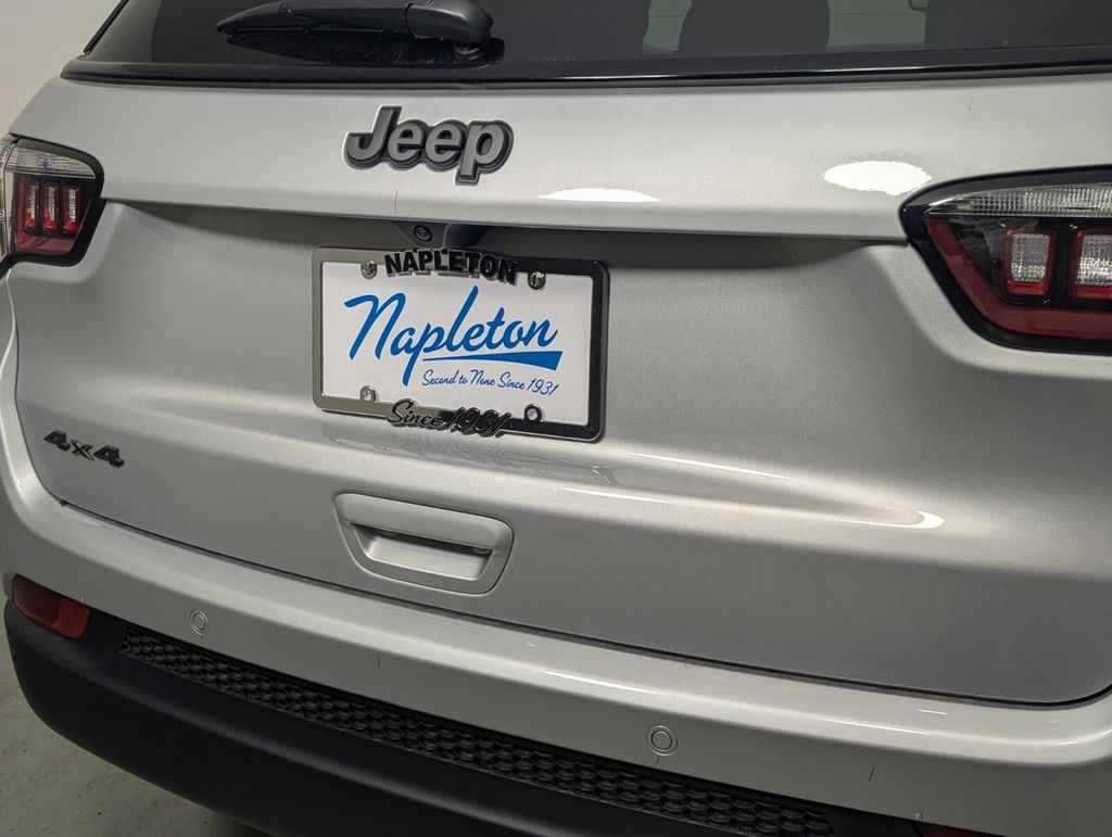 2026 Jeep Compass Limited - Photo 9