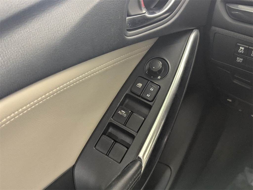 2014 Mazda Mazda6 Touring photo 15