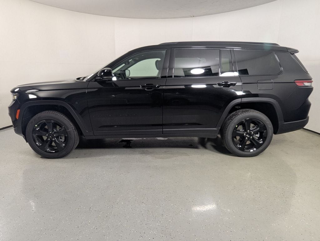 New 2025 Jeep Grand Cherokee L LIMITED 4X2 Sport Utility