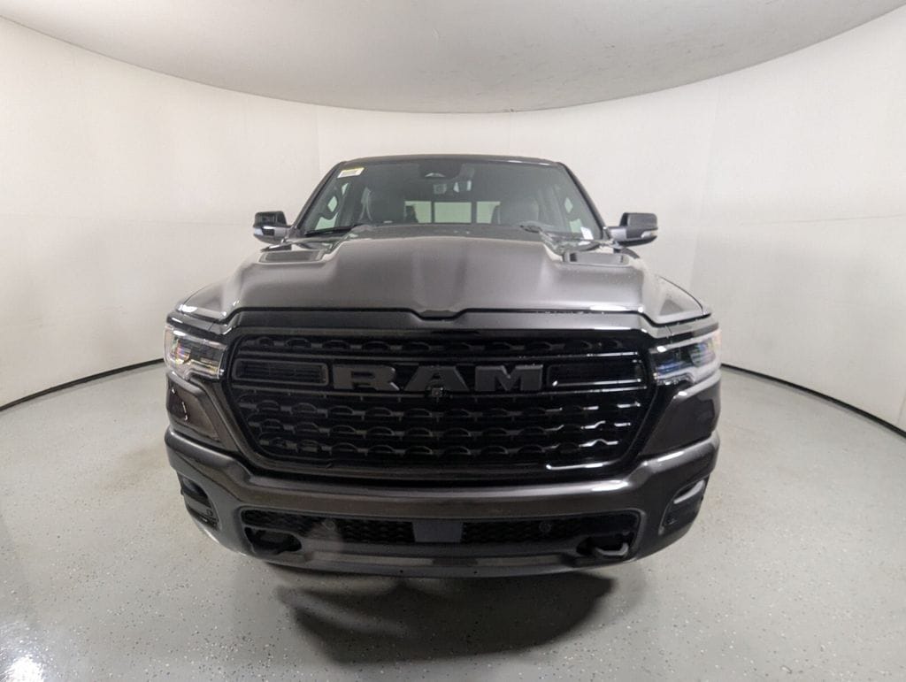 New 2026 Ram 1500 LIMITED CREW CAB 4X4 5'7 BOX Pickup