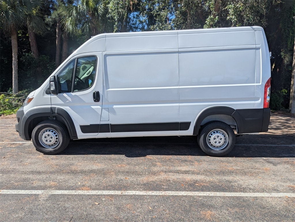 New 2025 Ram ProMaster PROMASTER 1500 TRADESMAN CARGO VAN HIGH ROOF 136' Cargo Van