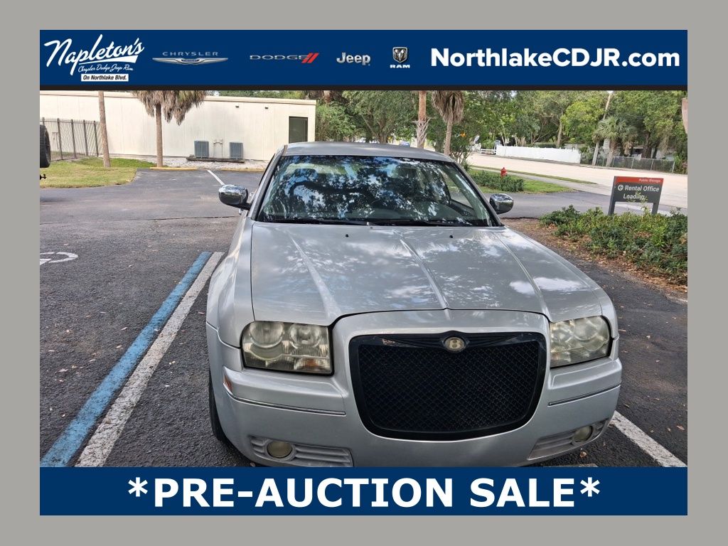 2010 Chrysler 300 Touring 23E's photo
