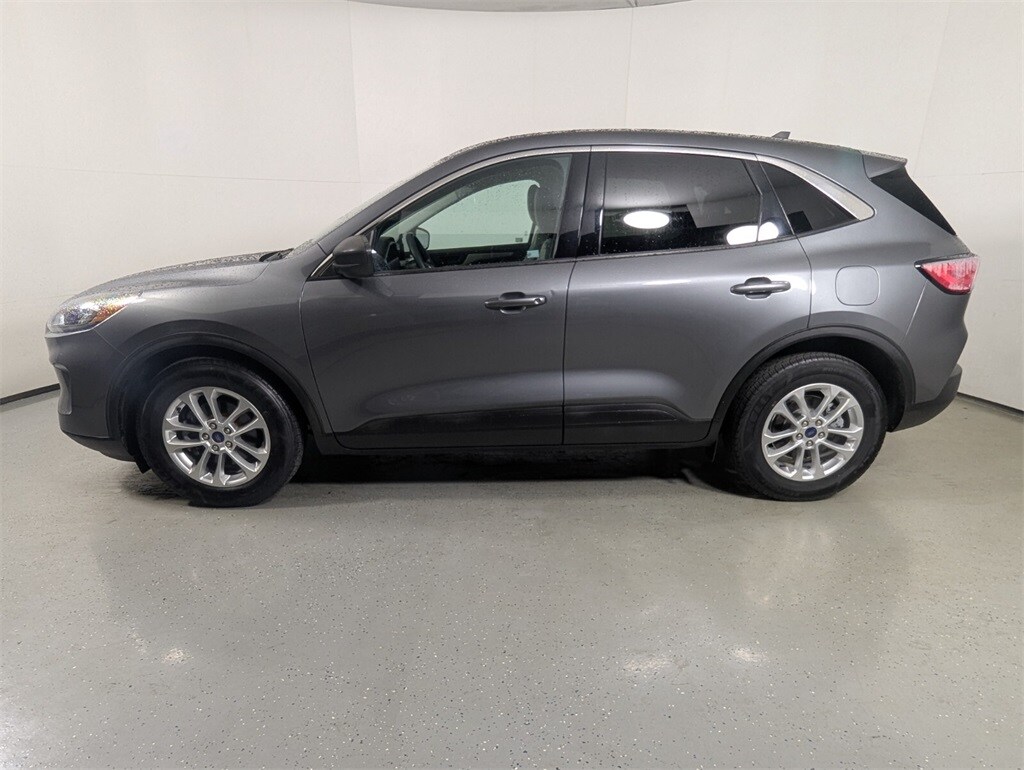 2022 Ford Escape SE photo 4