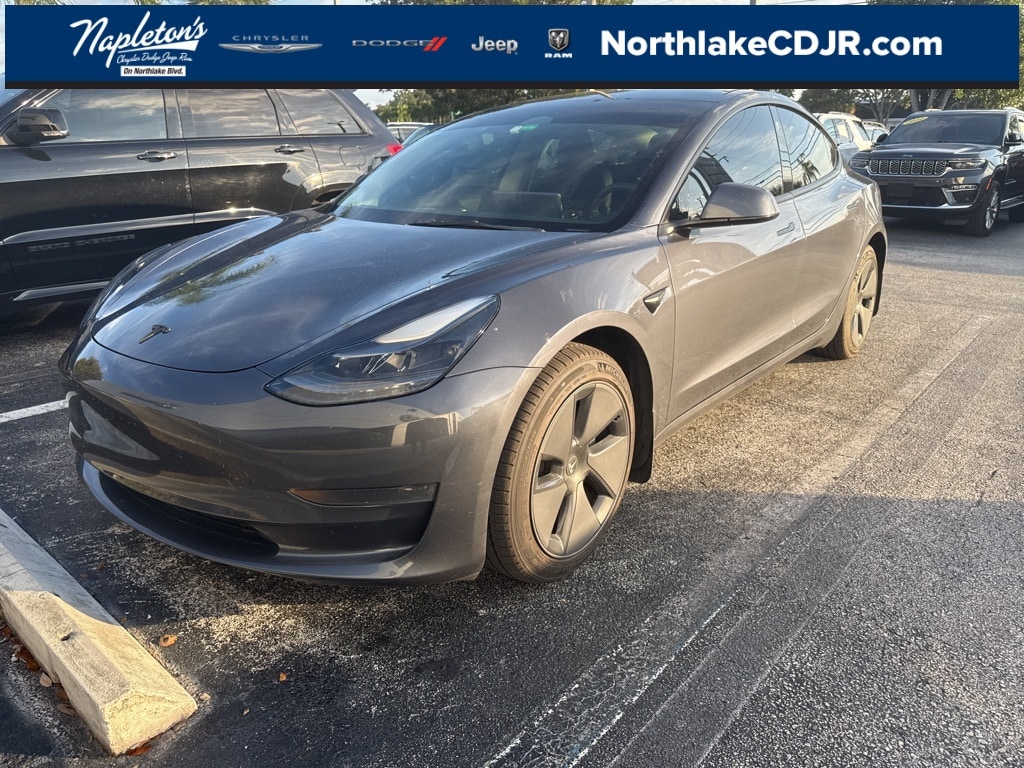 2023 Tesla Model 3 Base's photo