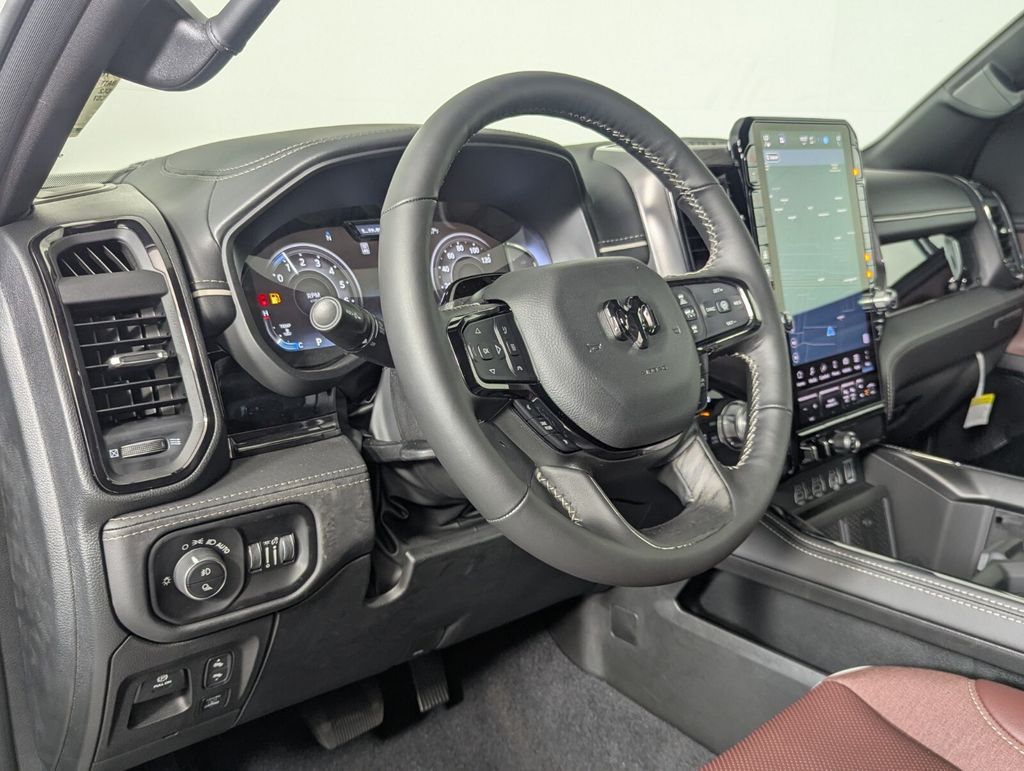 2026 RAM 1500 Limited - Photo 13