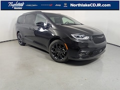 2025 Chrysler Pacifica LIMITED Passenger Van