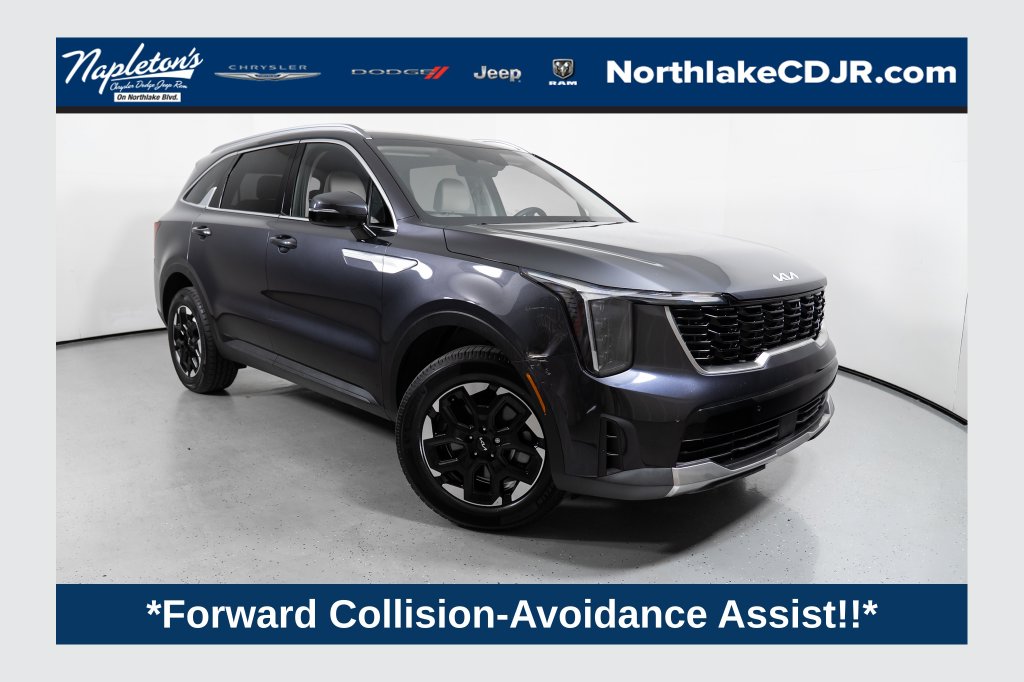 2025 Kia Sorento S SUV