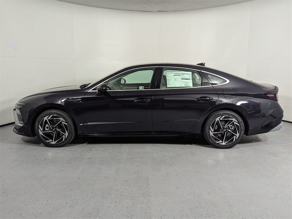 2024 Hyundai Sonata SEL Convenience photo 3