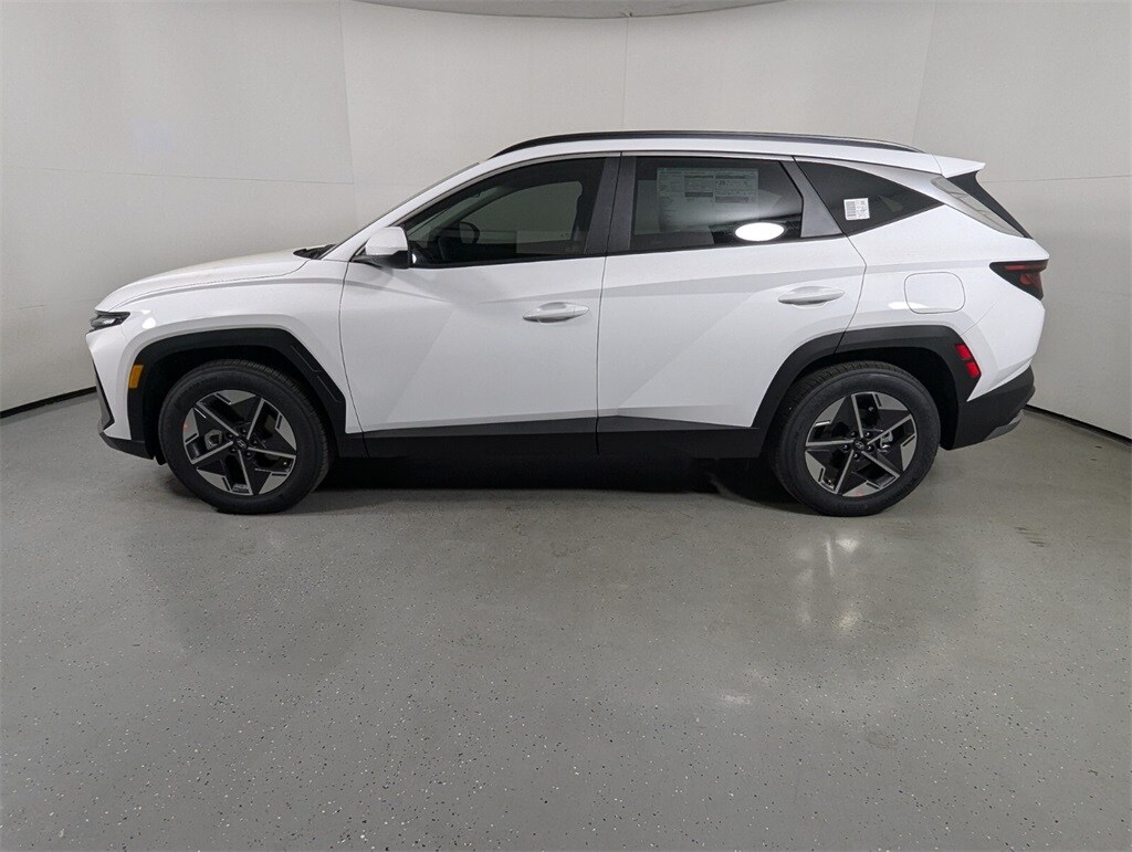 New 2025 Hyundai Tucson SEL SUV