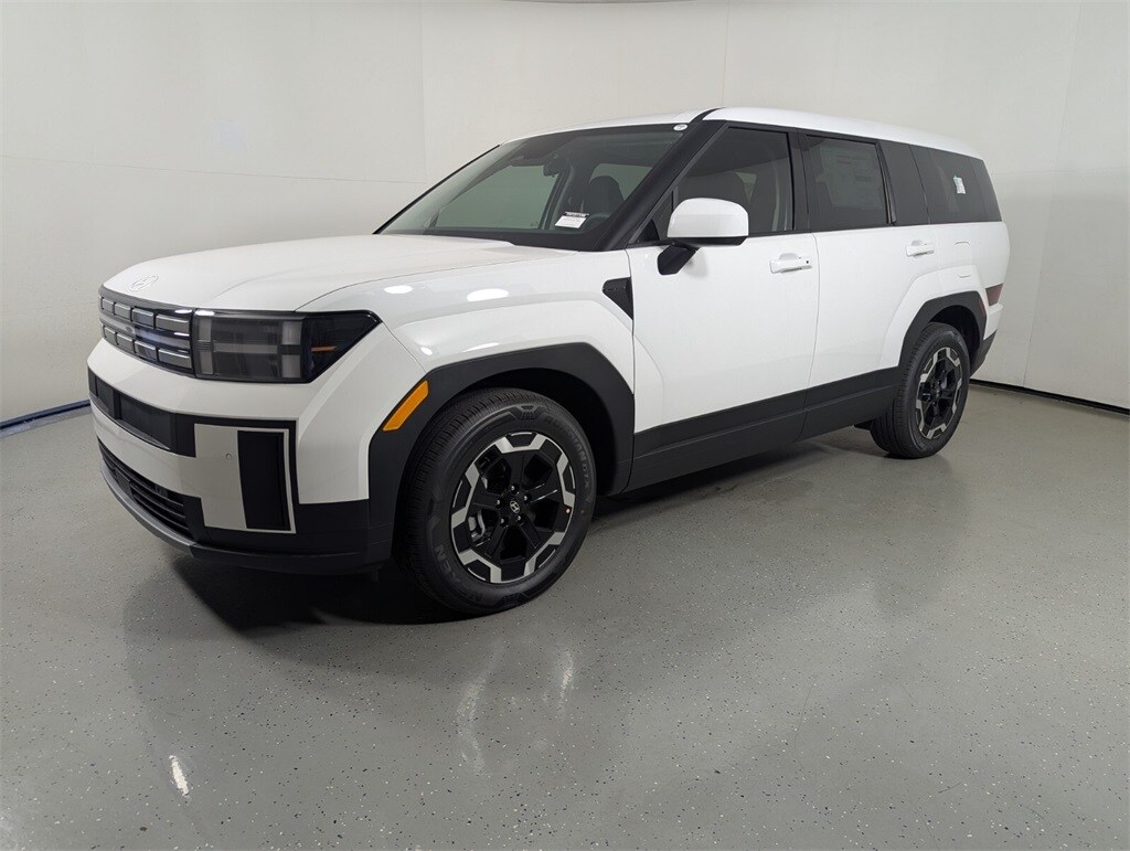 2026 Hyundai Santa Fe SE photo 3