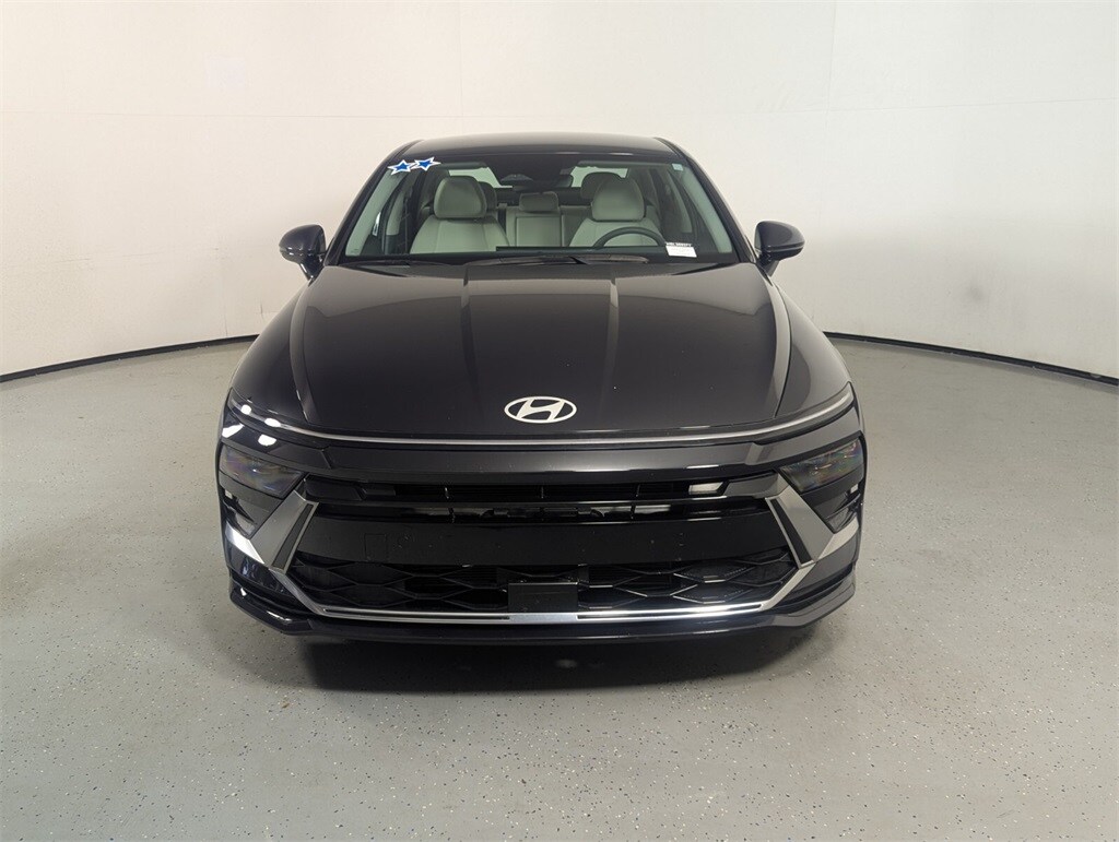 2024 Hyundai Sonata SEL photo 2