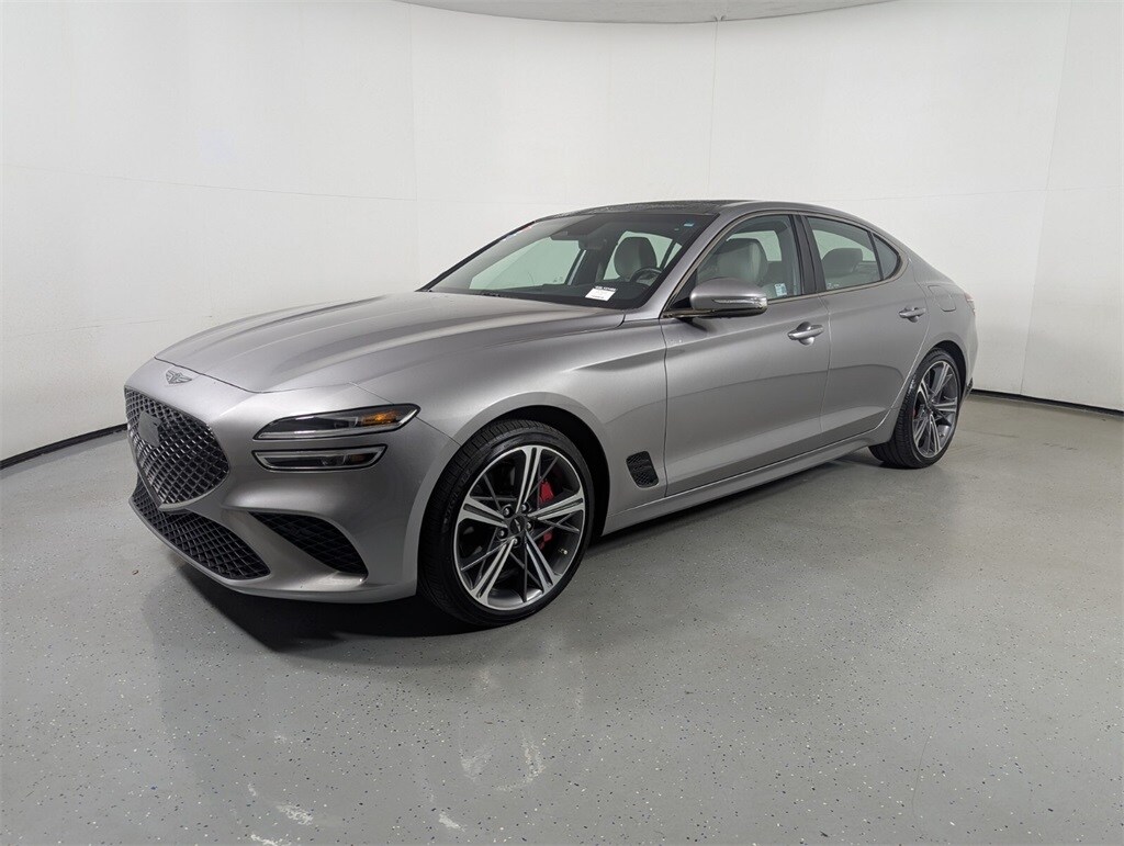 2024 Genesis G70 2.5T Sport Prestige photo 3