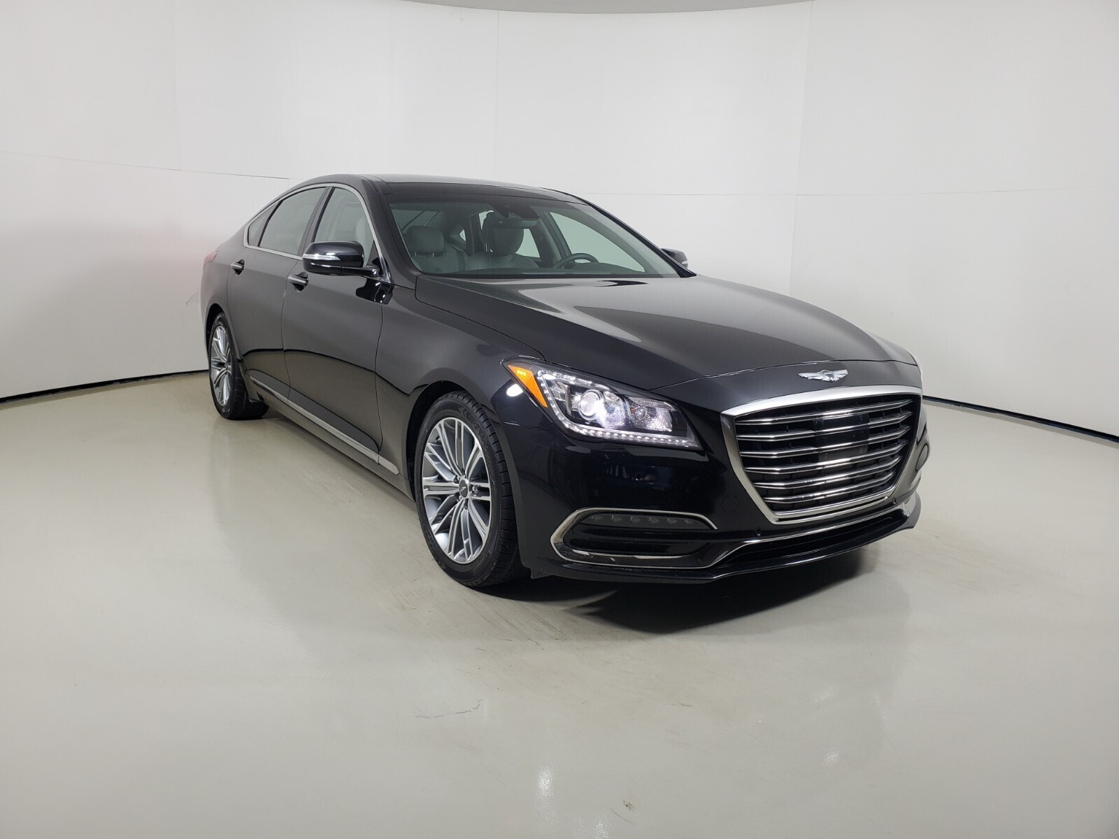 Used 2018 GENESIS G80 Base with VIN KMHGN4JE4JU235301 for sale in Lake Park, FL