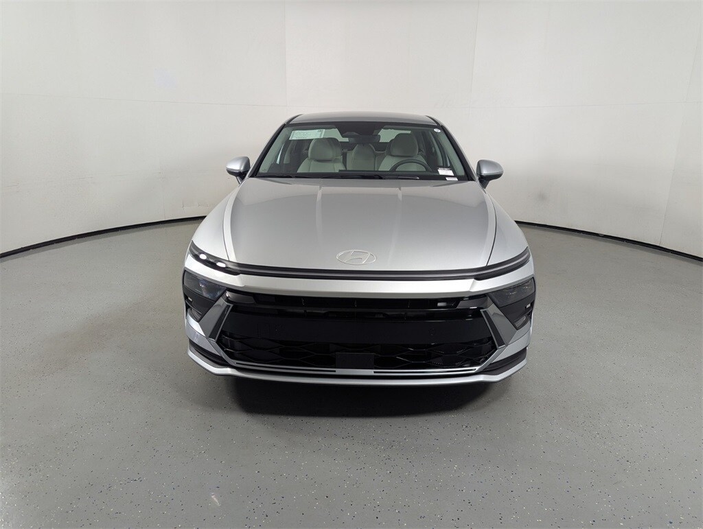 New 2025 Hyundai Sonata SE Sedan