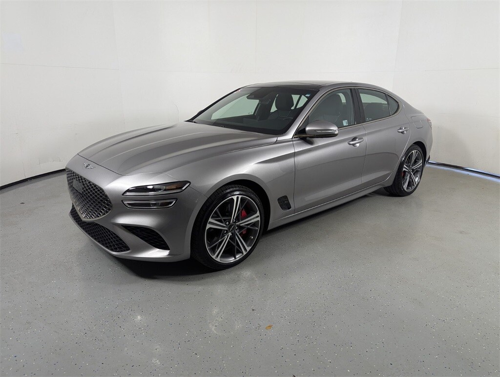 2024 Genesis G70 2.5T Sport Prestige photo 3