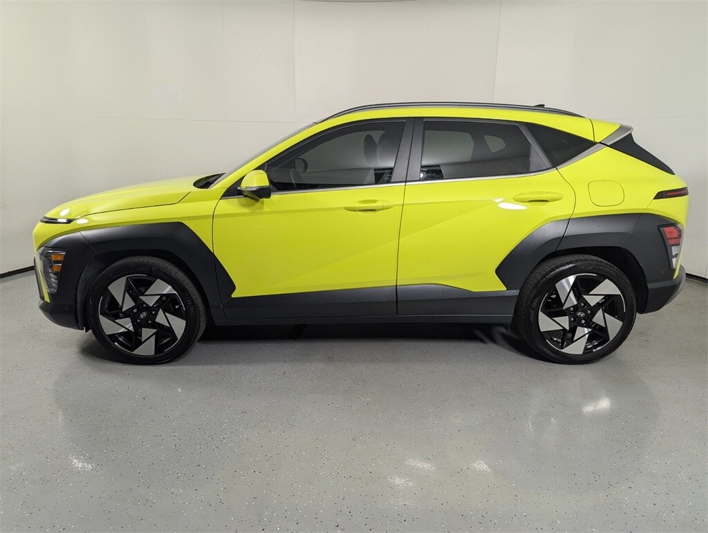 2024 Hyundai Kona Limited photo 4