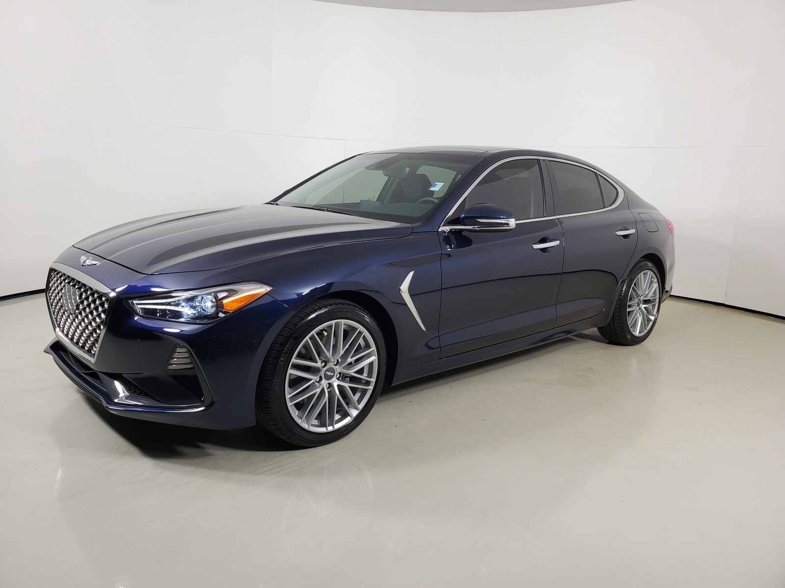2021 Genesis G70 2.0T photo 4