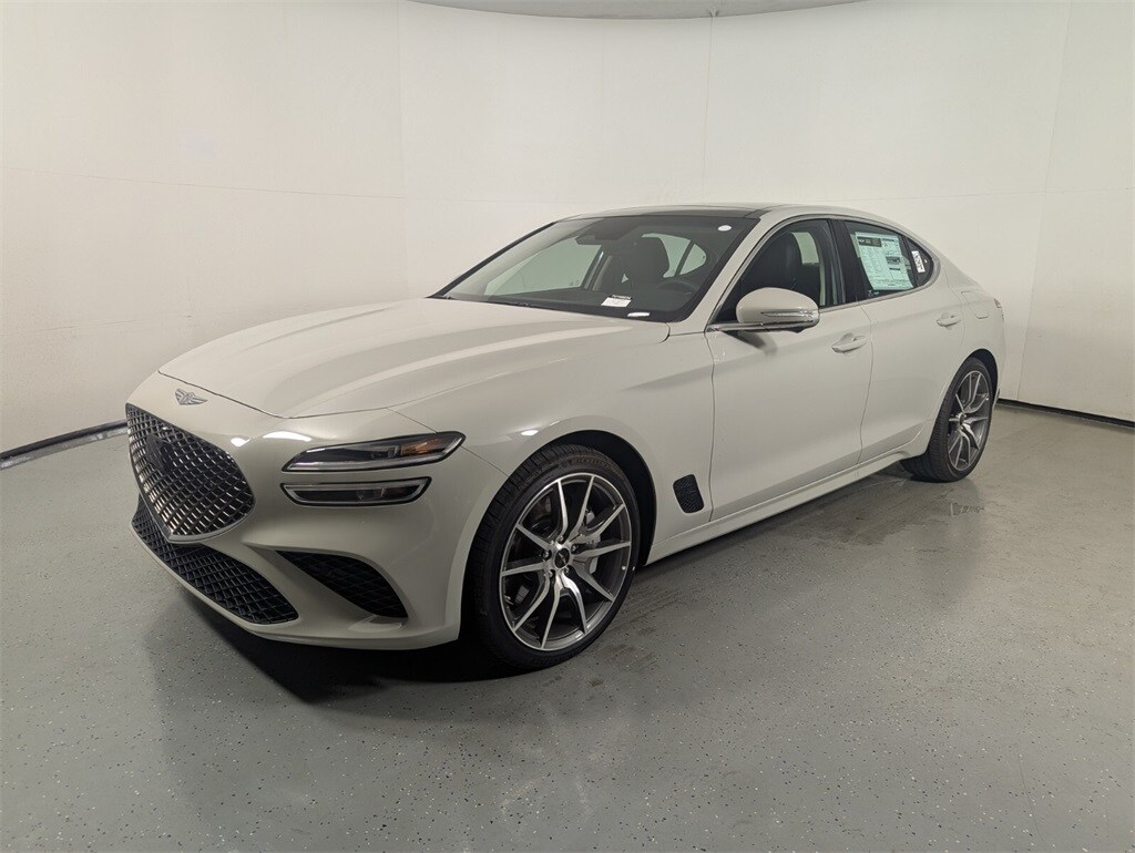2026 Genesis G70 2.5T Prestige photo 3
