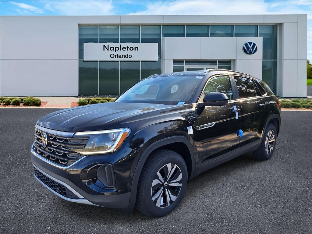 2026 Volkswagen Atlas Cross Sport SE's photo