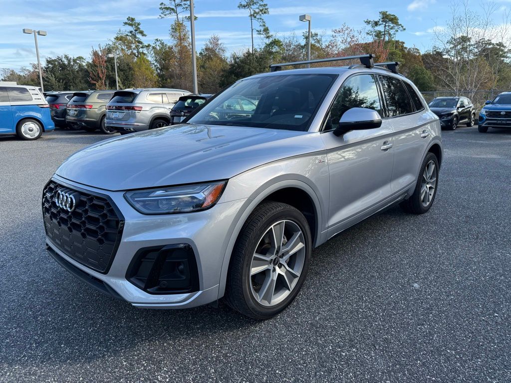 2025 Audi Q5 Premium's photo