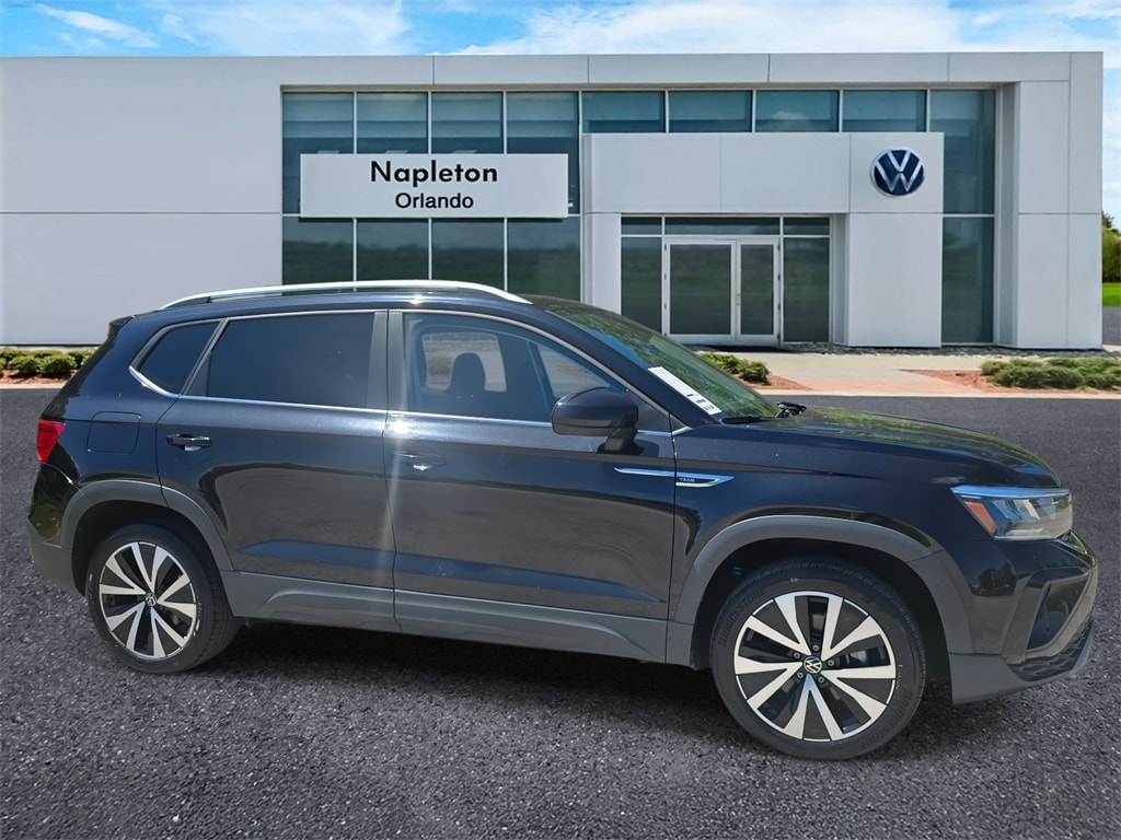 Used 2022 Volkswagen Taos SE with VIN 3VVLX7B26NM021408 for sale in Orlando, FL
