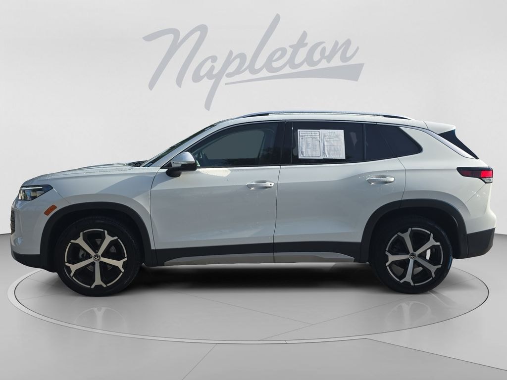 New 2025 Volkswagen Tiguan 2.0T SE SUV
