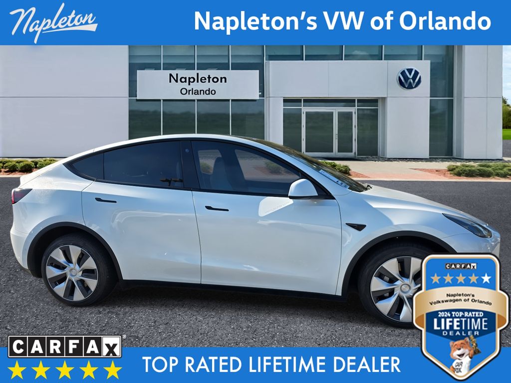 Used 2021 Tesla Model Y Long Range with VIN 5YJYGDEE8MF253925 for sale in Orlando, FL