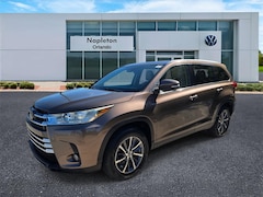 2019 Toyota Highlander LE Plus SUV