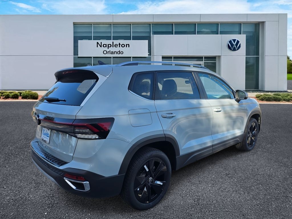 New 2026 Volkswagen Taos 1.5T SE SUV