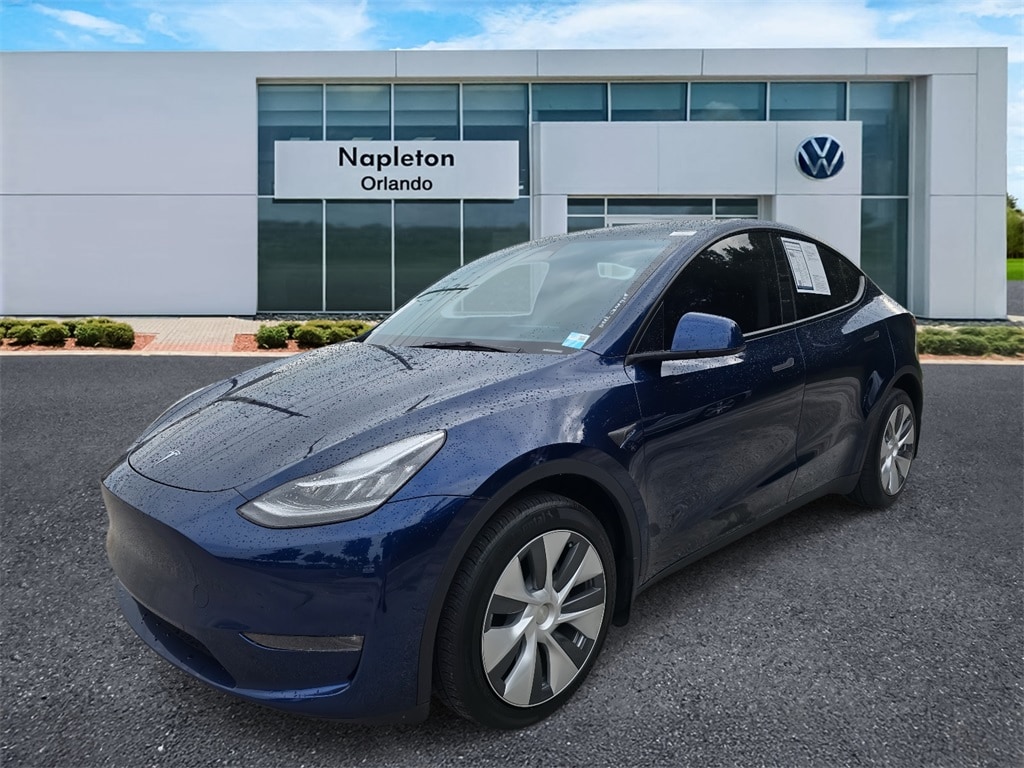 Used 2023 Tesla Model Y Long Range with VIN 7SAYGDEE1PA117706 for sale in Orlando, FL