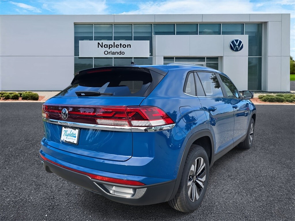 2026 Volkswagen Atlas Cross Sport SE photo 4
