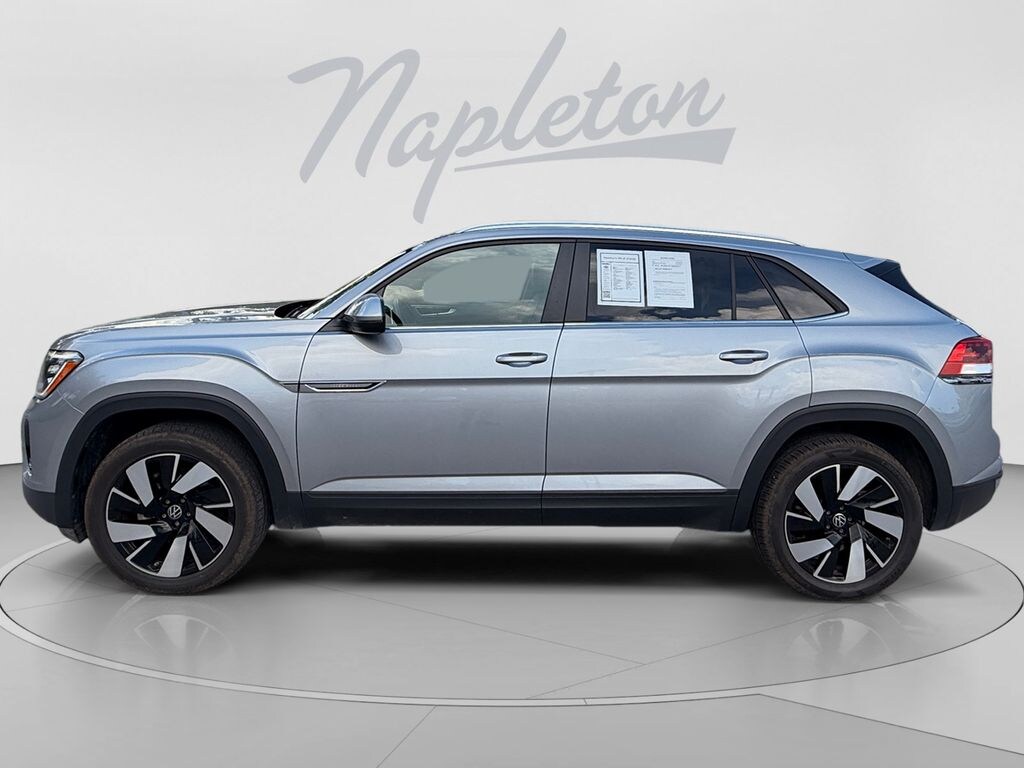 Used 2024 Volkswagen Atlas Cross Sport 2.0T SE w/Technology SUV