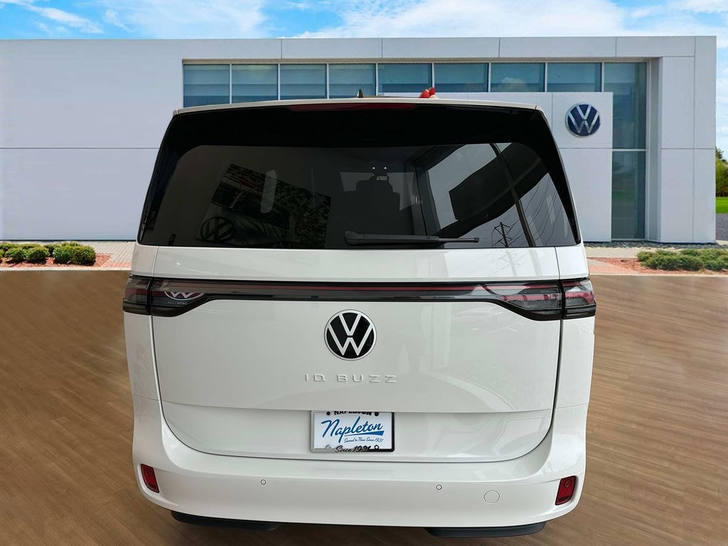 New 2025 Volkswagen ID. Buzz Pro S RWD Minivan/Van
