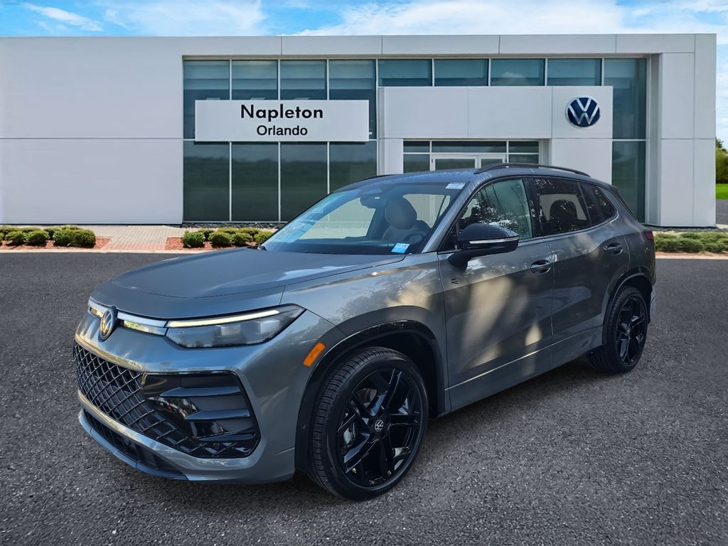 New 2026 Volkswagen Tiguan 2.0T SE R-Line Black SUV