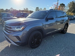 2022 Volkswagen Atlas 3.6L V6 SE w/Technology SUV