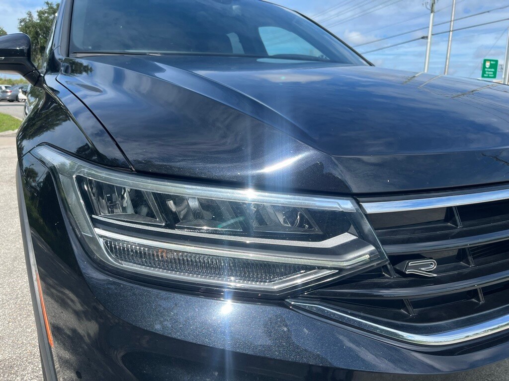 2024 Volkswagen Tiguan SE R-Line Black photo 3