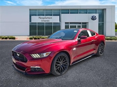 2017 Ford Mustang GT Premium Coupe