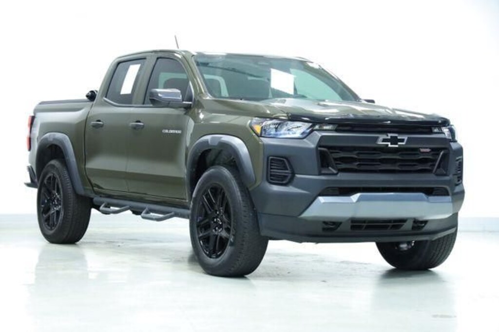 Used 2025 Chevrolet Colorado Trail Boss Truck