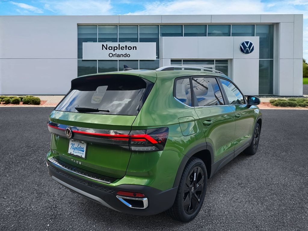 New 2026 Volkswagen Taos 1.5T SE SUV
