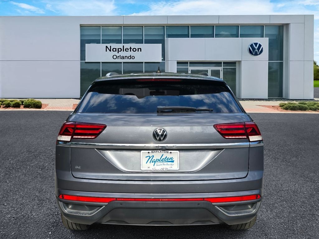 Used 2022 Volkswagen Atlas Cross Sport 2.0T SE w/Technology SUV